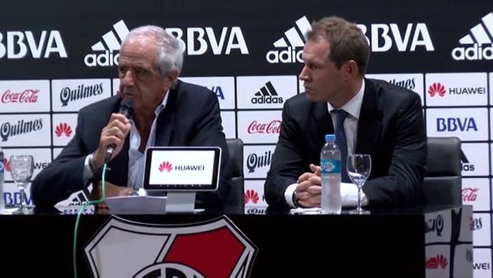 Es un disparate implicar al Presidente de la Nación, no tiene nada que ver con el fútbol', dijo D'O