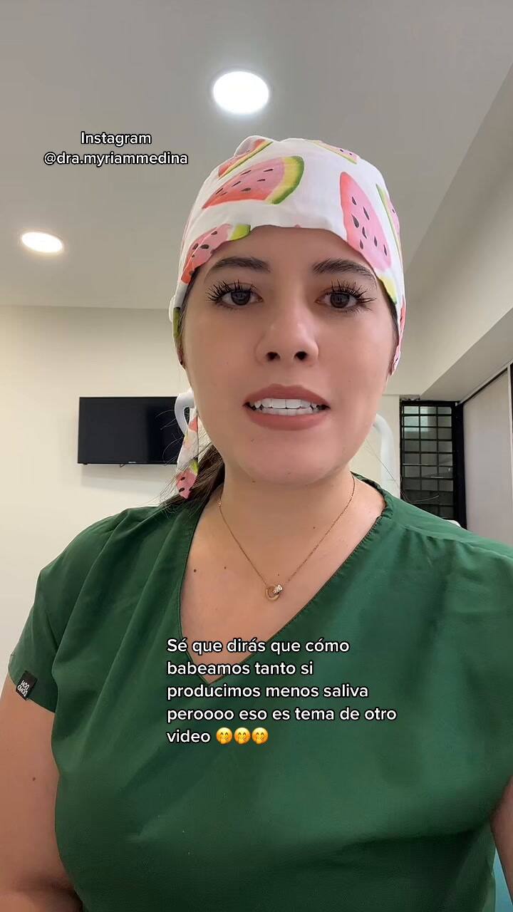 ¿Es necesario lavarse los dientes antes de desayunar?