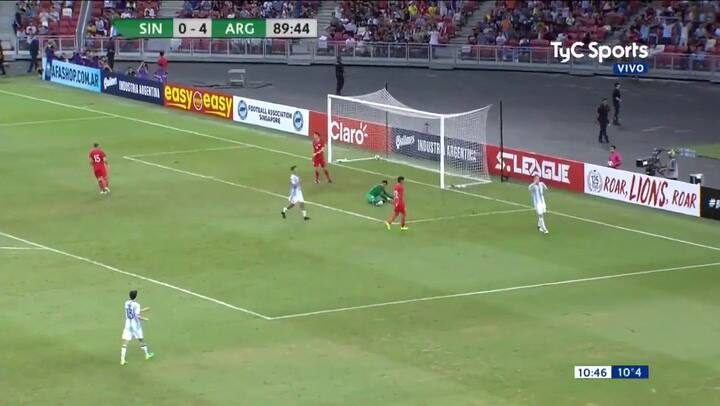 Alario remató el 5-0 ante Singapur