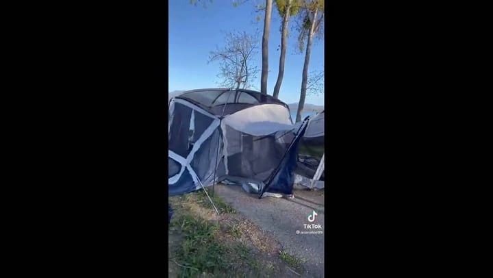La impresionante carpa para 20 personas que revolucionó las redes