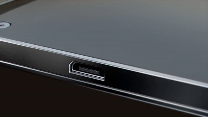 Puzzlephone, con un sistema de tres piezas similar al de la última iteración del proyecto Ara