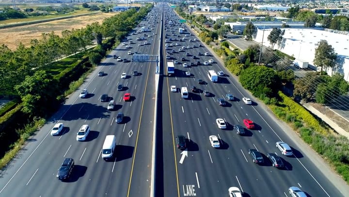 Los Drones, Como Los Autos, Tienen Reglas.