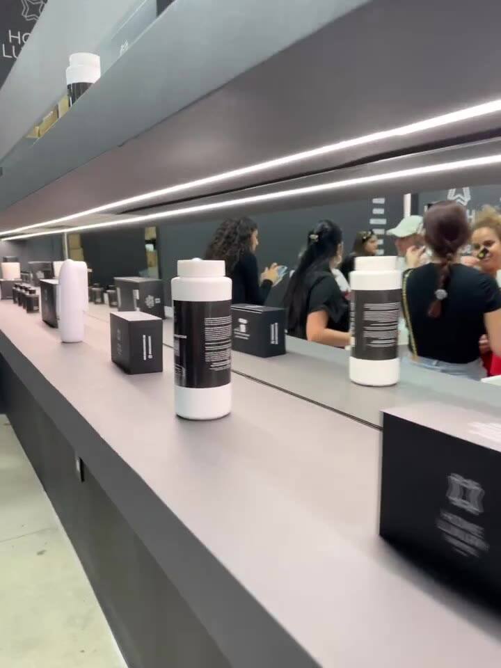 El Sueño Que Un Día Tuve Con Diomi Hoy Es Una Realidad! Mis Productos Home Luxury Scents Son Reconocidos Y Valorados Por Muchísimas Personas En Usa ! Nuestra Premisa, Valor Y Vision Es Que Tod@s Merecen Senti