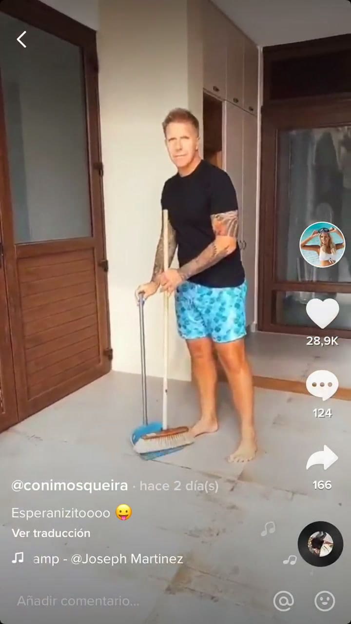 Coni Mosqueira trolea a Alejandro Fantino