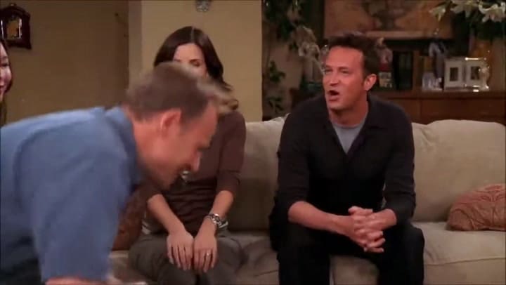 Chandler Le Revela A Un Niño Que Fue Adoptado