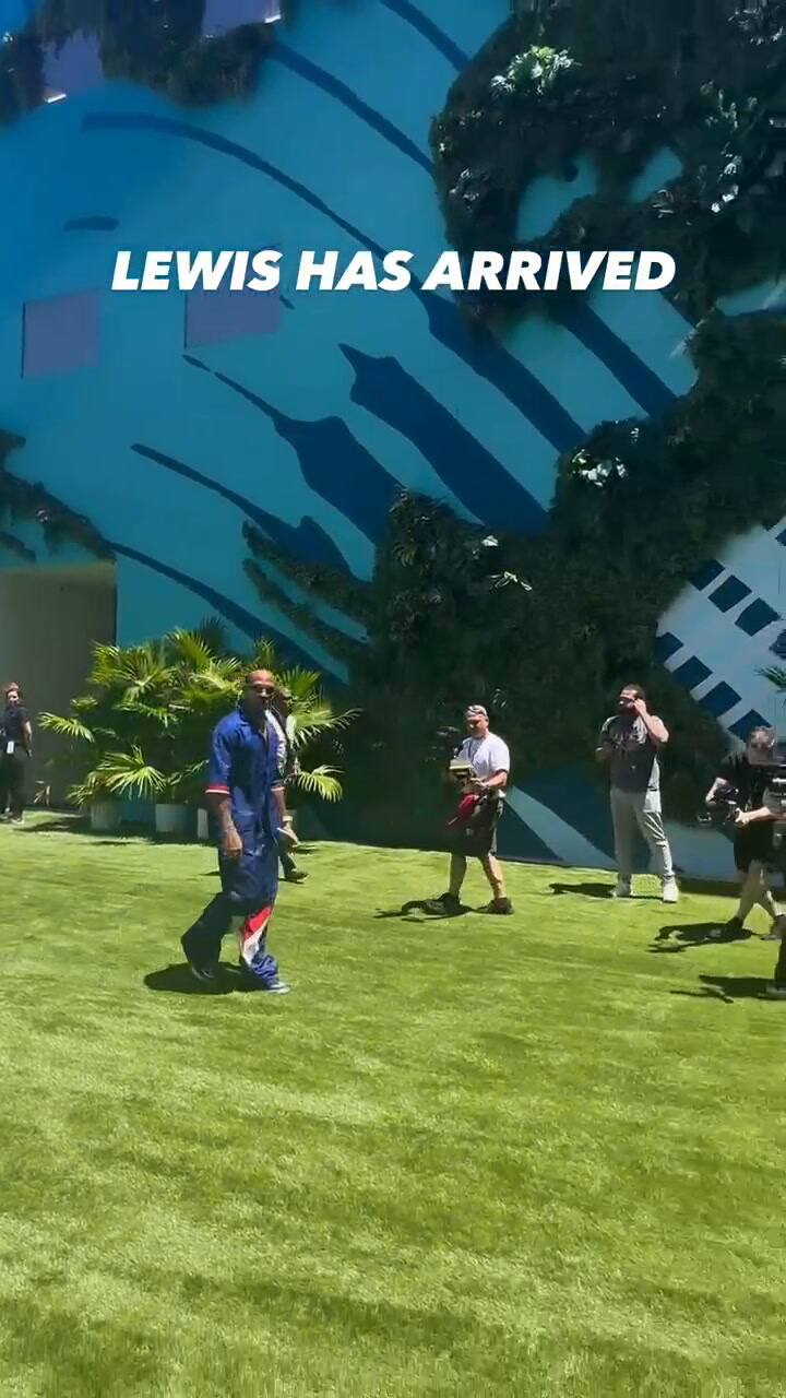 Así llegó Lewis Hamilton al autódromo de Miami