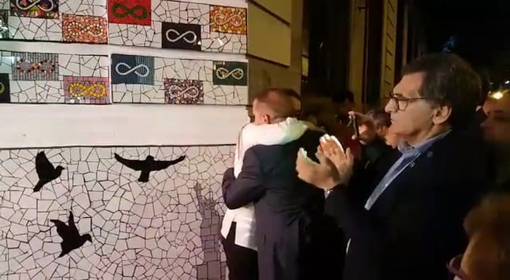 El emotivo mural que diseñó uno de los sobrevivientes rosarinos del atentado en Nueva York