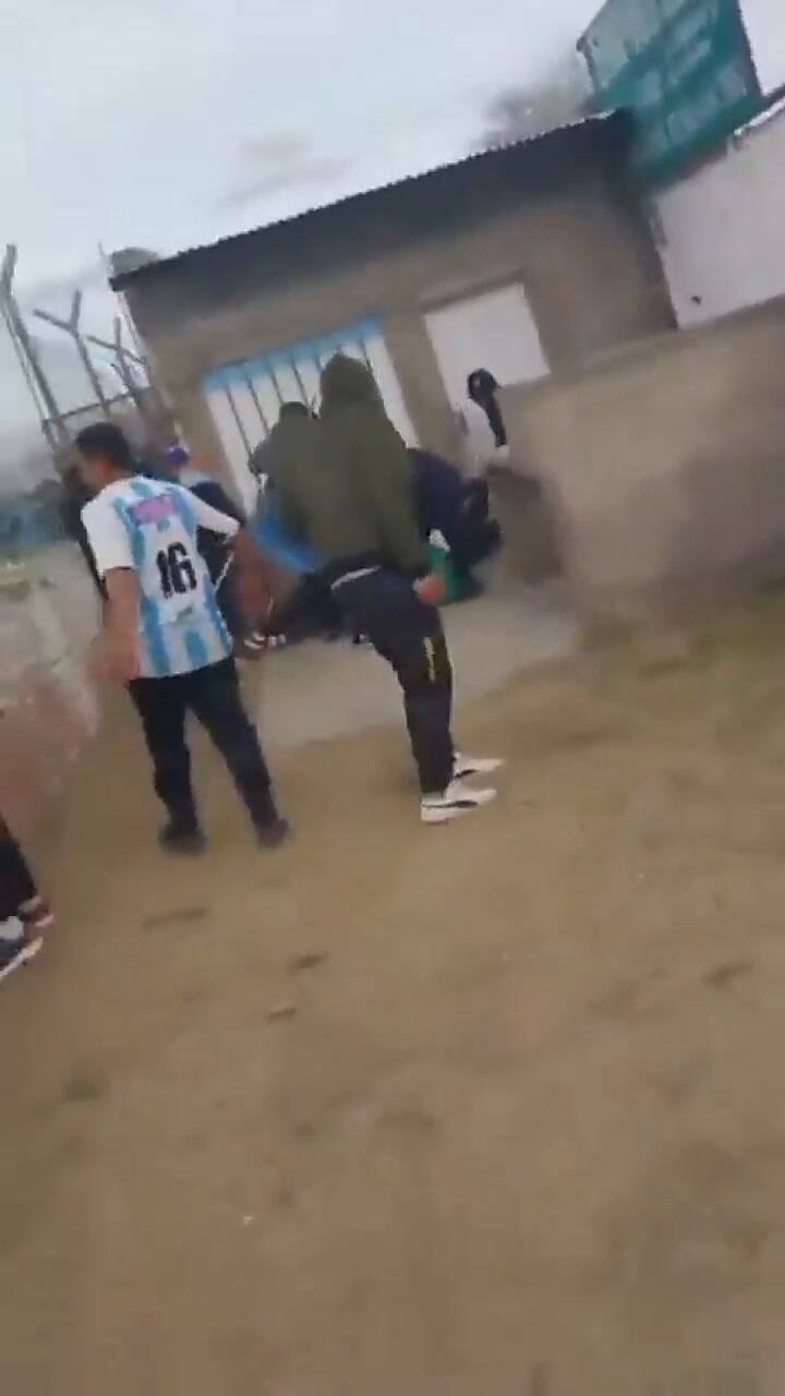 Incidentes en tres partidos disputados en Bahía Blanca