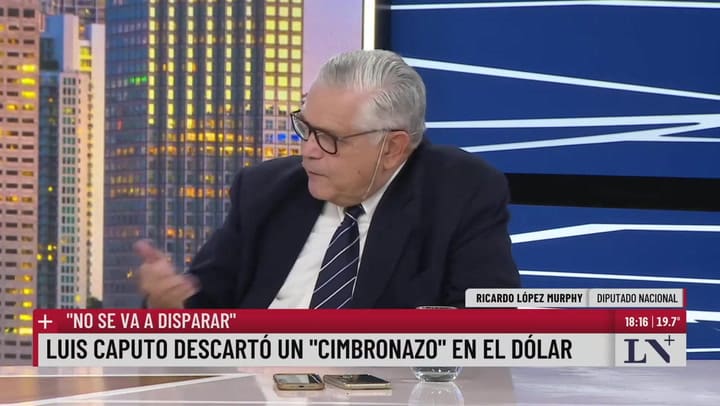 Ricardo López Murhpy dijo que acudir al Fondo es una señal de desesperación