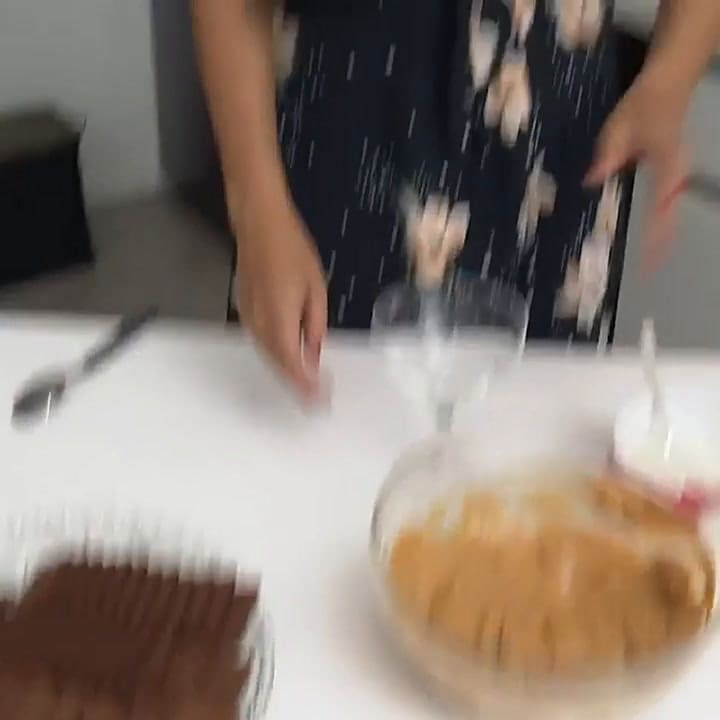 Choco Barbie' el postre que Barbie le preparó a sus invitados - Fuente: Telefe