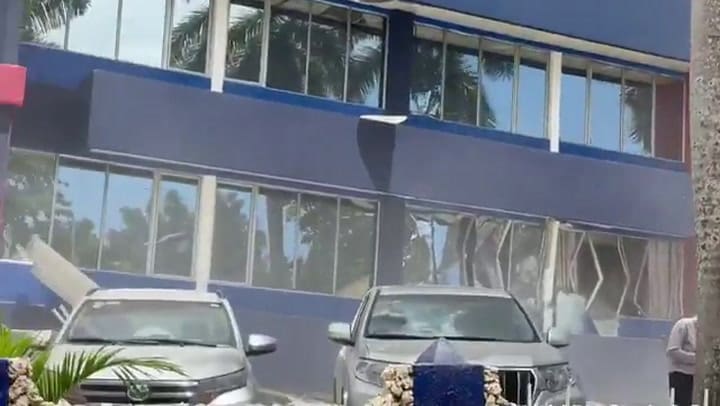 Ssstwitter.com 1734401934756