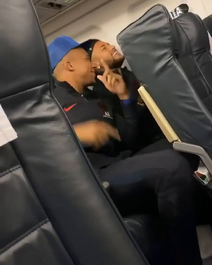 La complicidad de Neymar y Mbappé