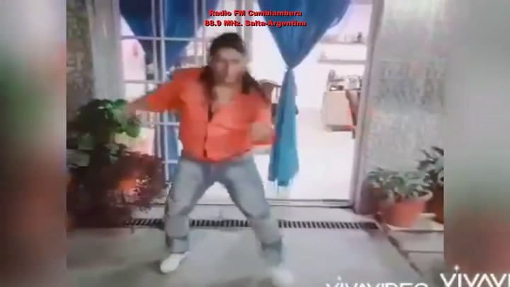 Látigo' Suárez, el maletero que la rompe con sus pasos prohibidos