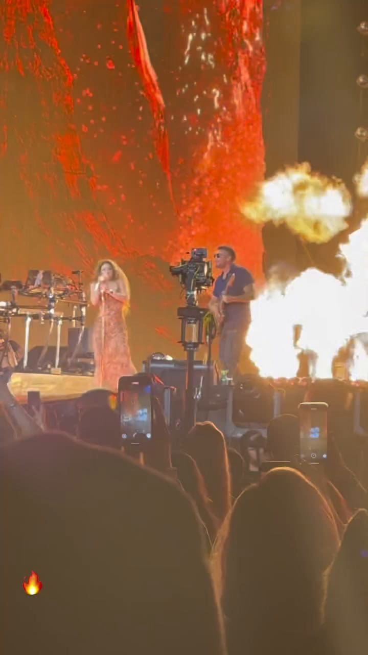 Anto Roccuzzo recorded "The torture"with Shakira and Alejandro Sanz