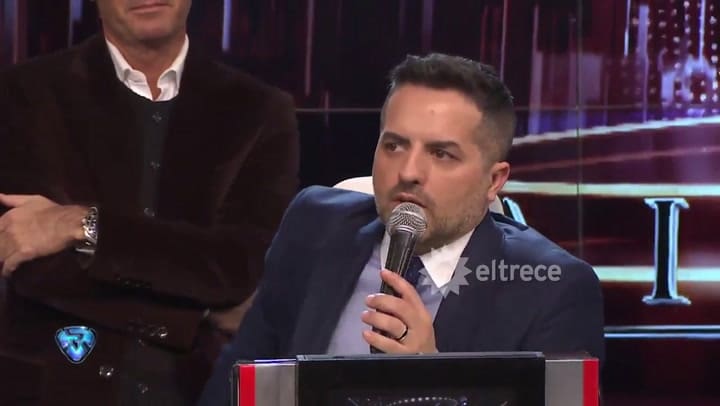 A Chechu Bonelli no le fue nada bien en el Folklore y se llevó un cero de Polino