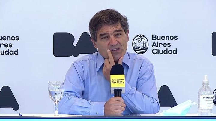 El pedido de Fernán Quirós al Gobierno para que “la segunda ola sea menos peligrosa”