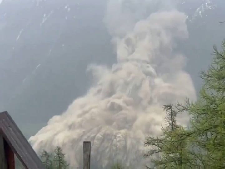 Avalancha de hielo y piedras sepulta un pueblo suizo