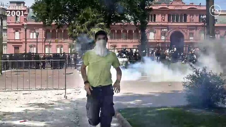 2001: LA NACION y un retrato de la crisis que marcó a la Argentina para siempre