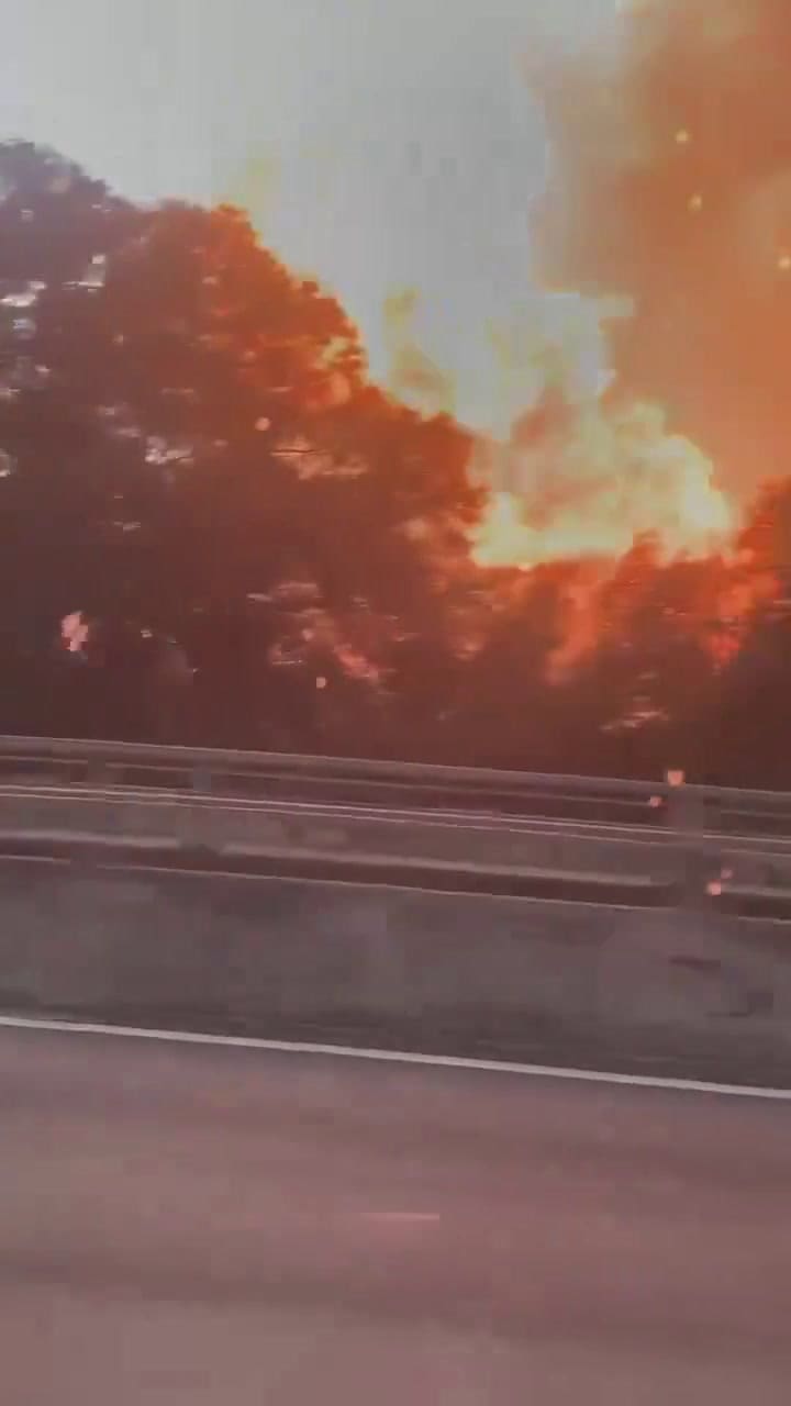 El incendio captado desde una ruta