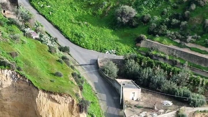 El terreno en Niscemi seguía cediendo a causa de las lluvias que empaparon la zona en los últimos días