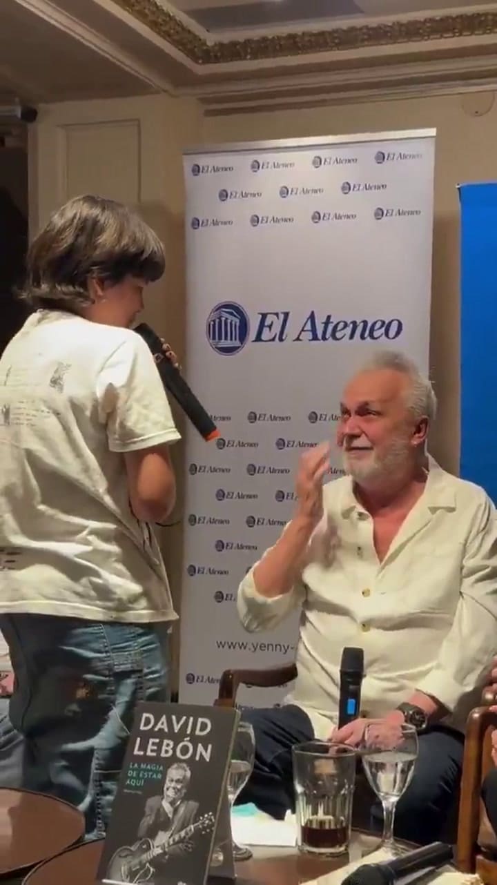 La emoción de David Lebón con una fan