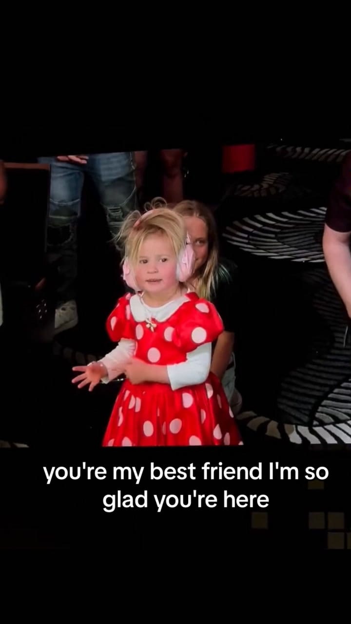 Así fue la presentación oficial de Daisy Dove a los fans de Katy Perry