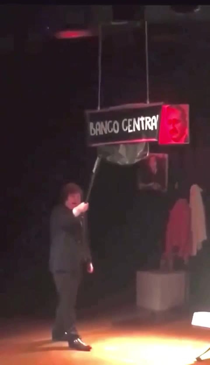 El consultorio de Milei