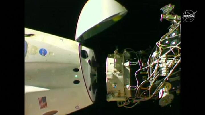 Crucial test de la cápsula Dragon para volver a la Tierra - Fuente: Reuters