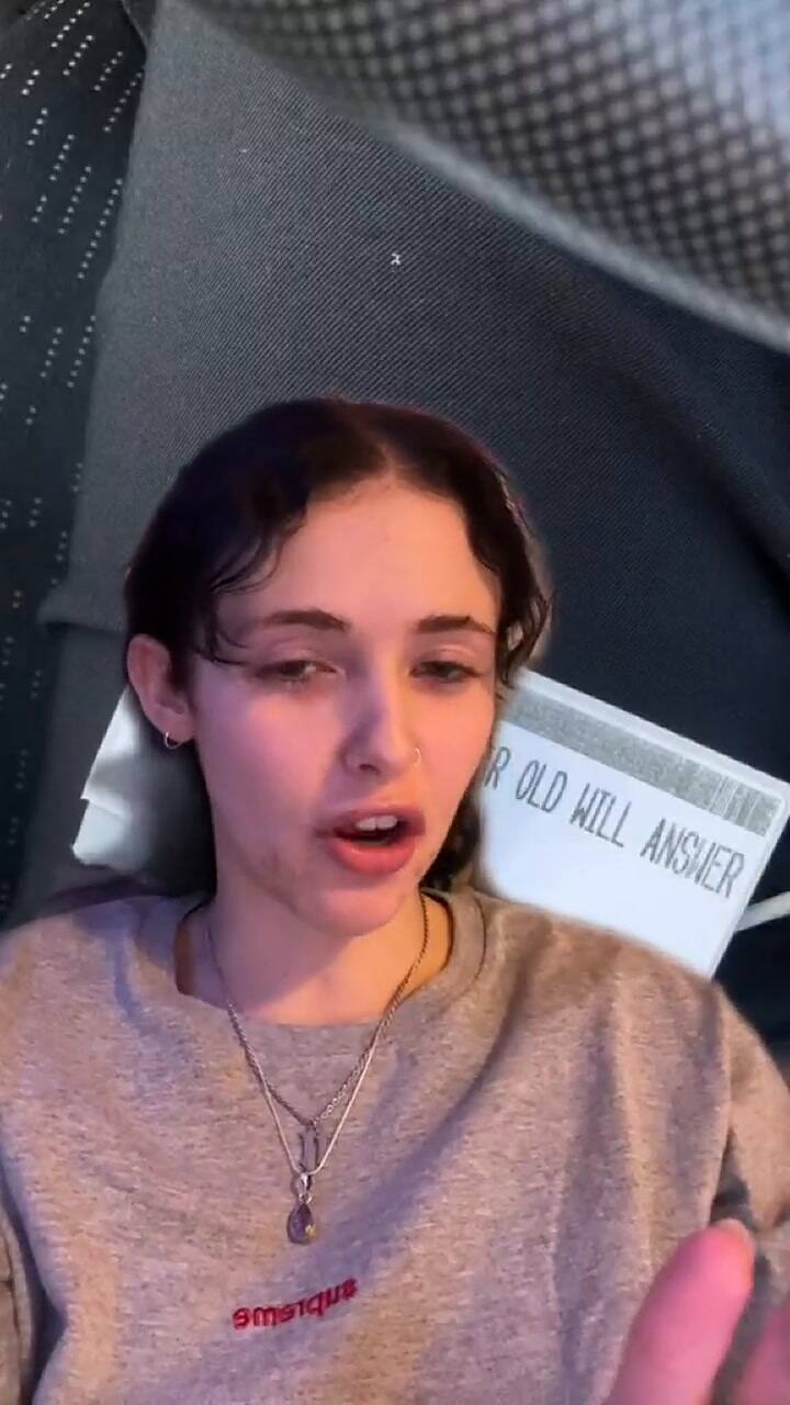 La tiktoker contó cómo en una ocasión pidieron entregar la pizza a una niña de siete años