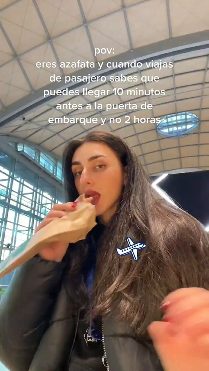 Una azafata compartió un secreto para subir al avión sin hacer fila