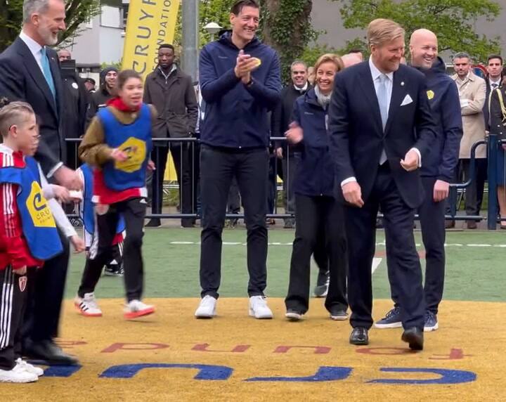El partido de fútbol entre el rey Felipe VI y el rey Guillermo Alejandro