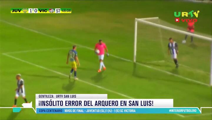 El blooper de Federico Cosentino, arquero de Juventud Unida de San Luis