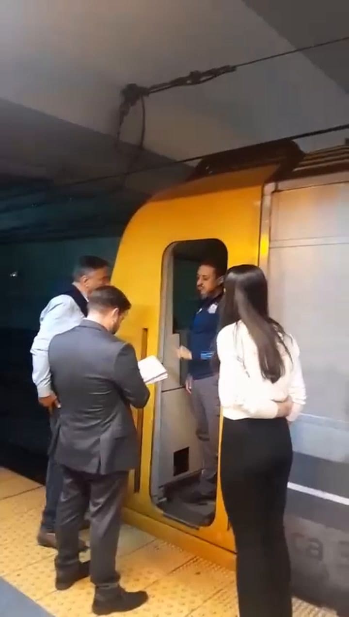 Cruce entre Metrodelegados y Emova por el subte en medio del paro nacional