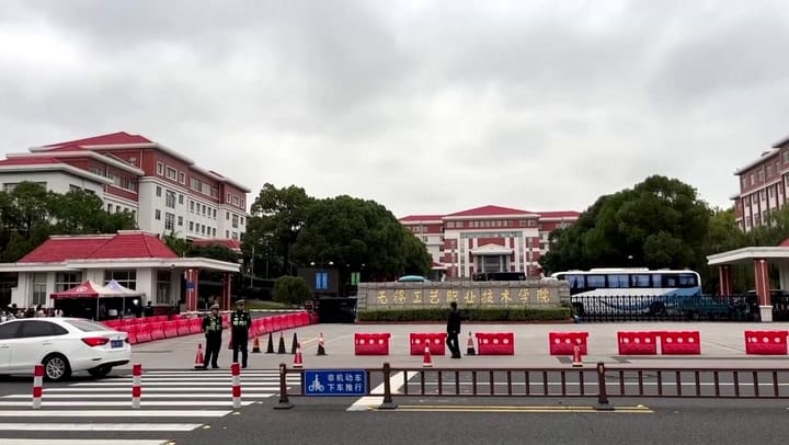 Un exalumno mata a ocho personas en un centro de formación profesional en China