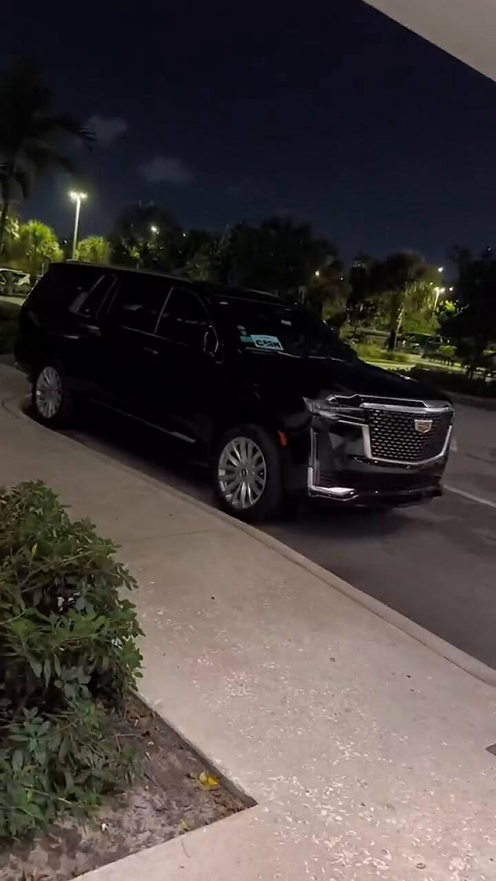 Un grupo de fanáticos argentinos se llevaron una sorpresa cuando esperaron a Messi en Miami