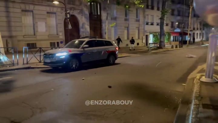 Corridas, incidentes, heridos y detenidos en París tras la victoria del PSG en la Champions League