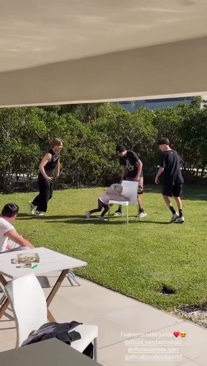 Maxi López compartió un momento junto a sus hijos