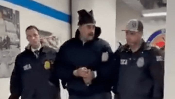 El momento en el que Maduro arribó