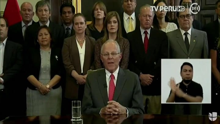 Pedro Pablo Kuczynski renunció a la presidencia de Perú