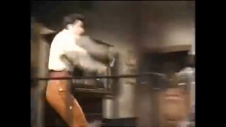 La escena que más le gustó rodar a Britt Lomond