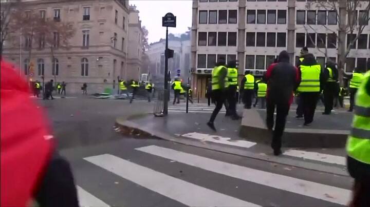 Graves incidentes y protestas en París