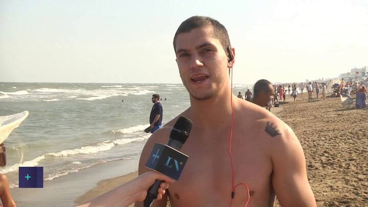 Playlist de verano: qué se escucha en la playa de Pinamar