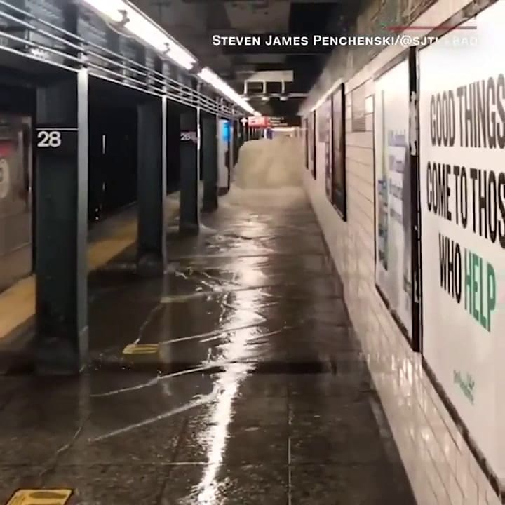 “Cataratas” en las estaciones: impresionantes videos del subte de Nueva York