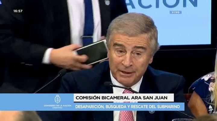 La respuesta de Oscar Aguad a los familiares del submarino - Fuente: YouTube
