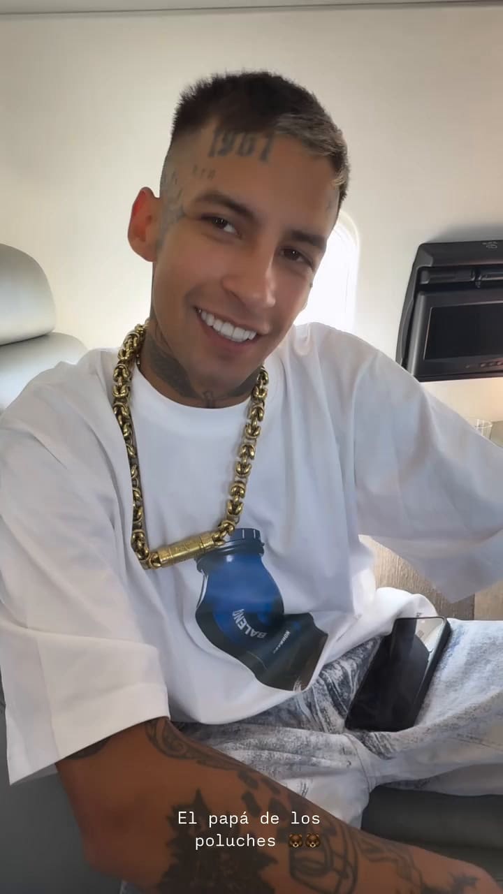 L-Gante interrogado por Wanda Nara sobre el cuidado de sus peluches
