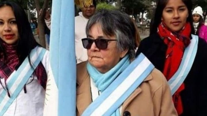 Tiene 80 años y terminó la primaria para ser un ejemplo para sus nietos