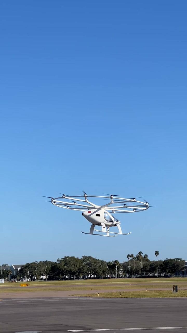 Así fue el despegue del primer taxi volador en el aeropuerto de Tampa