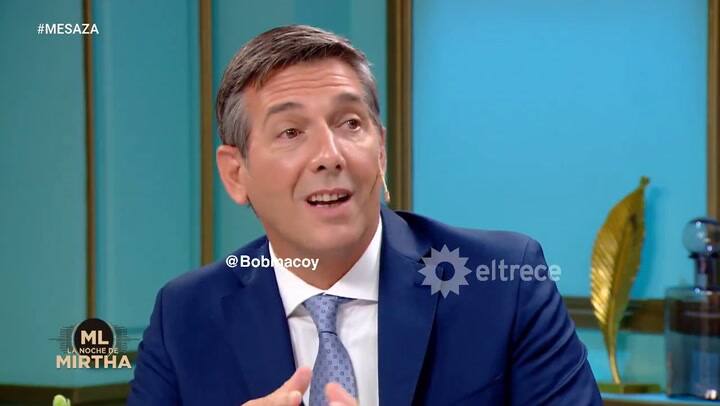 Burlando en la mesa de Mirtha