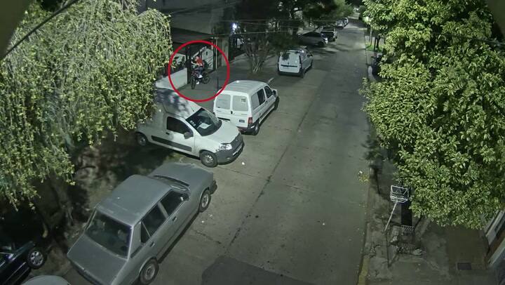 Cinco sospechosos en bicicleta fueron detenidos en Carapachay