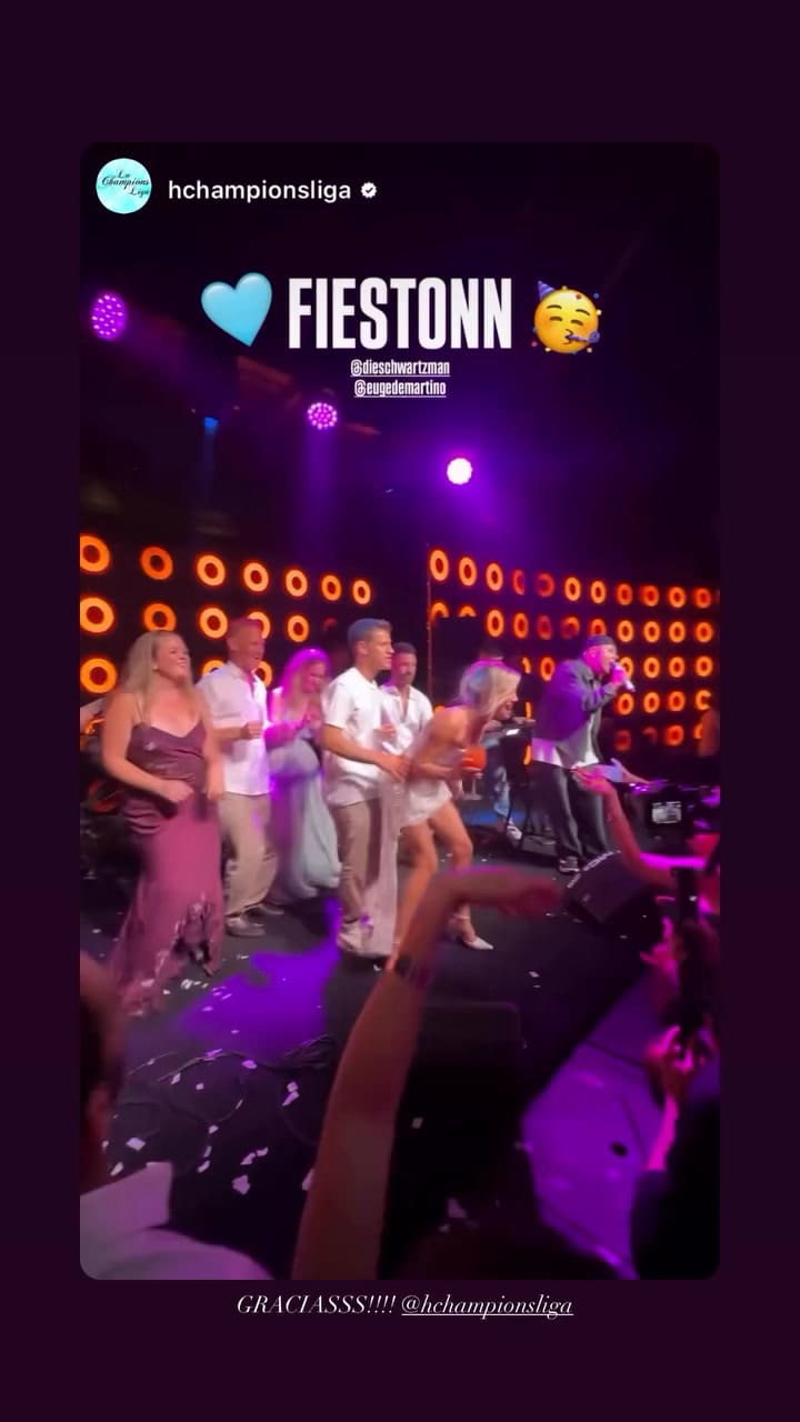 Hernán de la Champions Liga musicalizó el casamiento de Schwartzman y De Martino